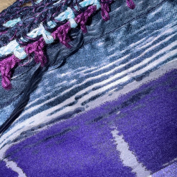 𝐁𝐄𝐀𝐔𝐓𝐈𝐅𝐔𝐋 𝐒𝐂𝐀𝐑𝐅 𝐌𝐀𝐃𝐄 𝐈𝐍 𝐈𝐍𝐃𝐈𝐀-𝐓𝐄𝐀𝐋 𝐏𝐔𝐑𝐏𝐋𝐄 - Picture 3 of 7